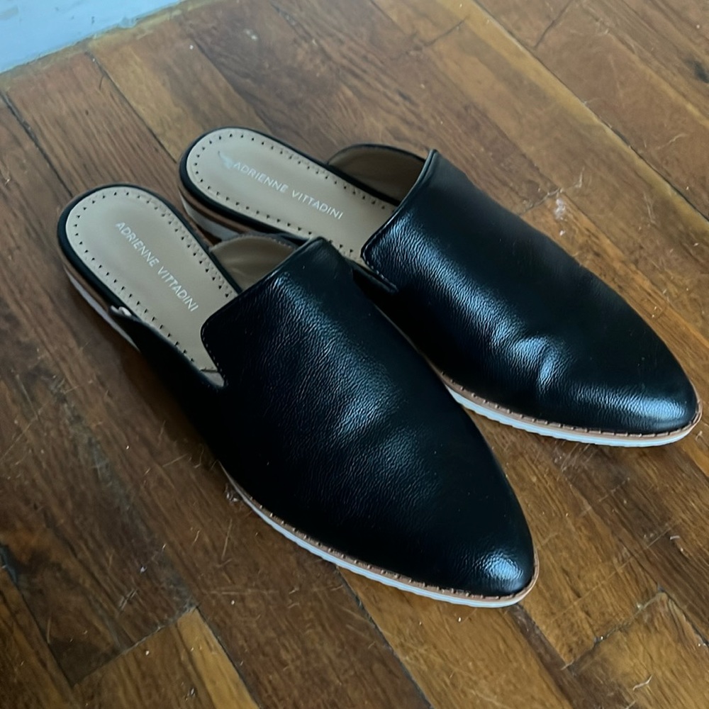 Worn once, EUC Slides